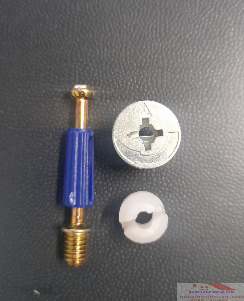 z4467626975141_523fa58bf93f614e9f765ea9b784be1b